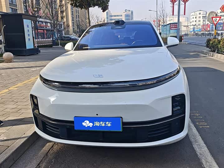 Фото 2 - LiXiang L7