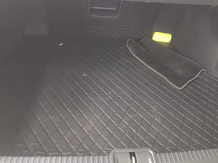 Фото 4 - Lexus ES