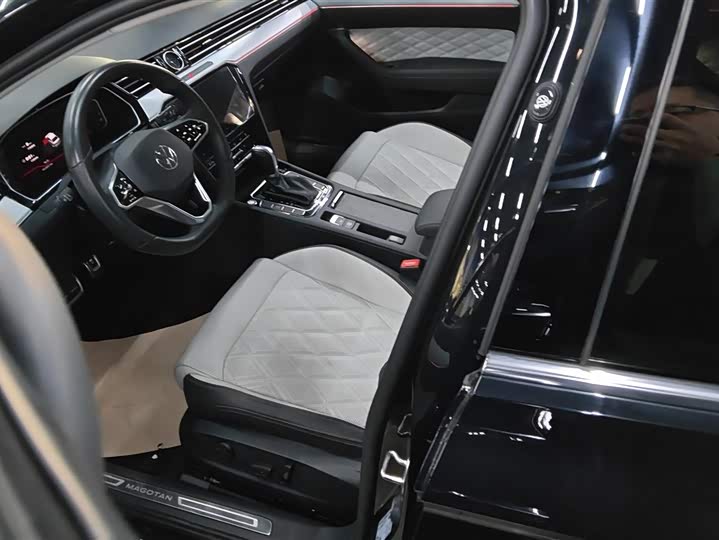 Фото 9 - Volkswagen Magotan