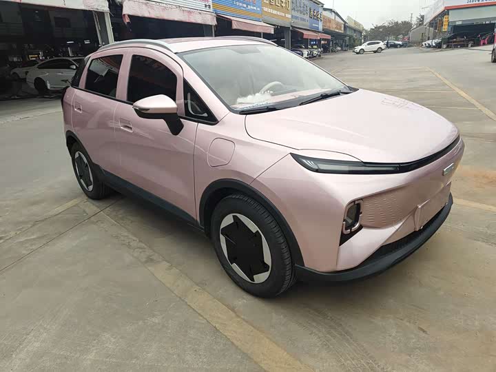 Фото 1 - Geely Geometry E Firefly