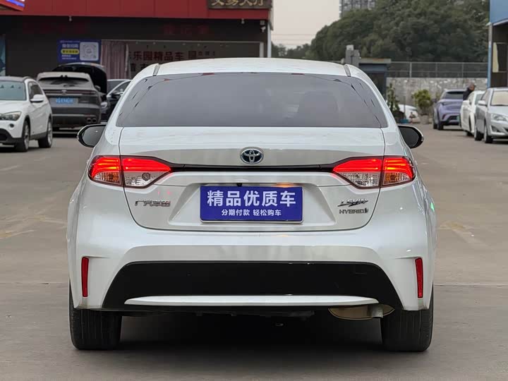 Фото 5 - Toyota Levin