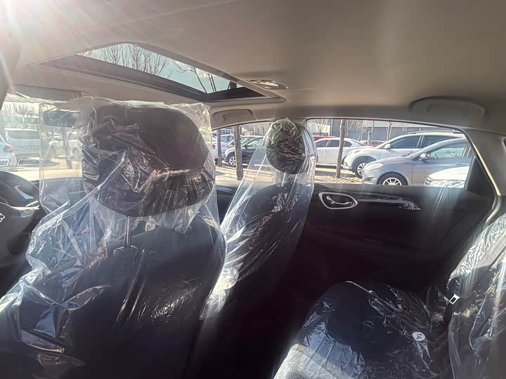 Фото 5 - Nissan Sylphy