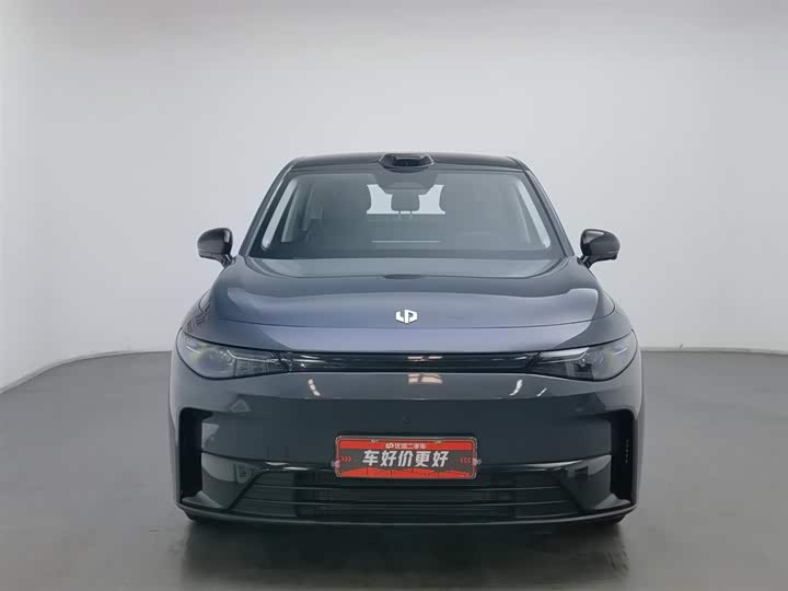 Фото 3 - Leapmotor C10