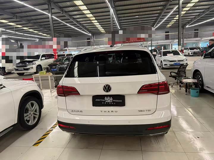 Фото 8 - Volkswagen Tharu