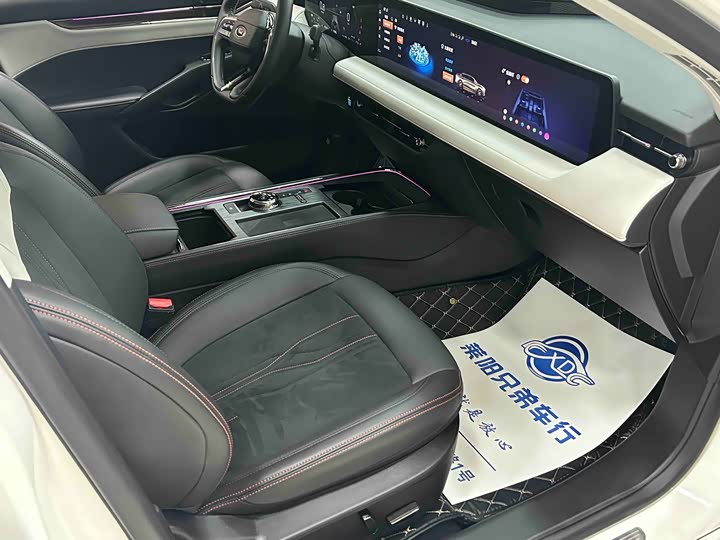 Фото 4 - Ford Mondeo