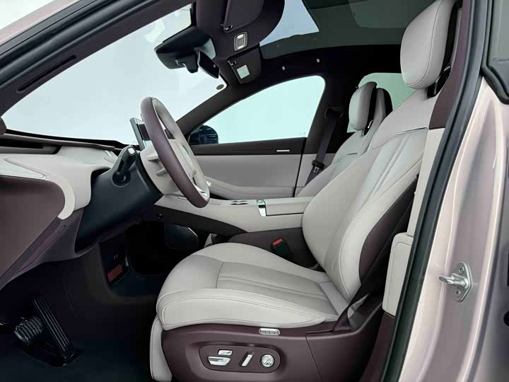 Фото 3 - Xiaomi YU7