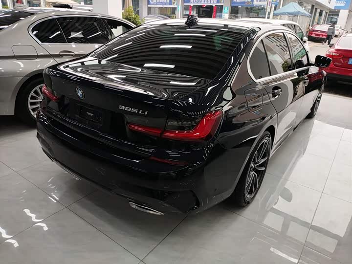 Фото 7 - BMW 3 Series