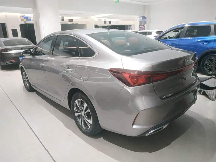 Фото 5 - Changan Eado Plus