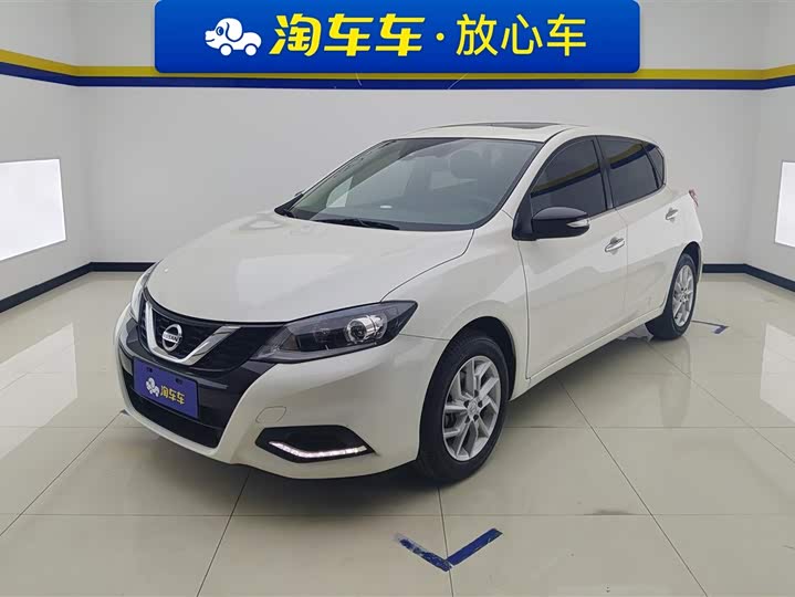 Фото 1 - Nissan Tiida