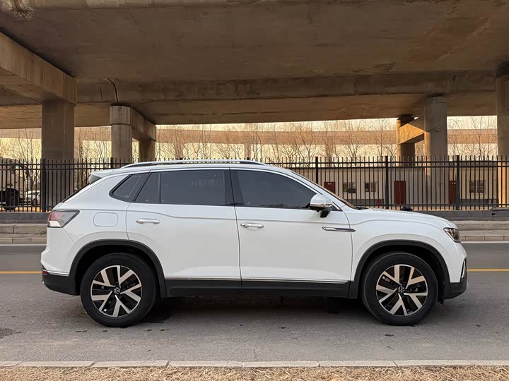 Фото 4 - Volkswagen Tayron