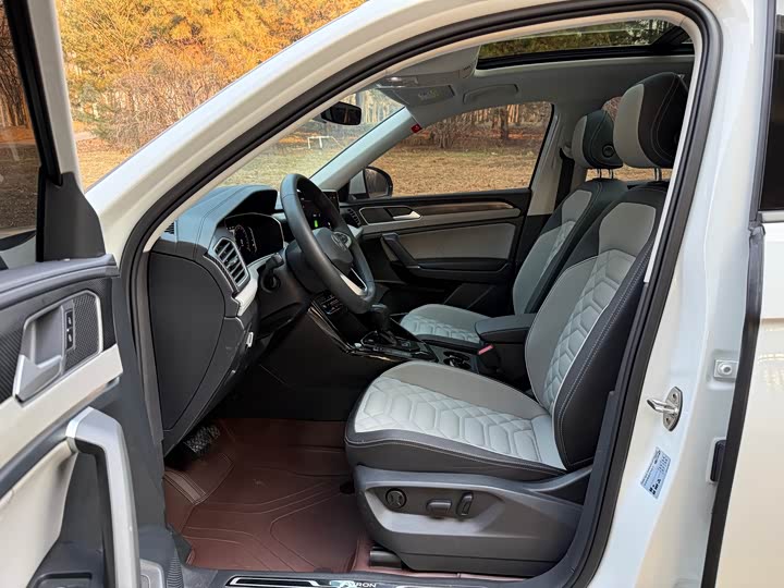 Фото 7 - Volkswagen Tayron