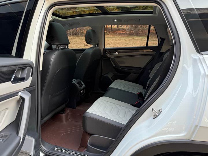 Фото 8 - Volkswagen Tayron