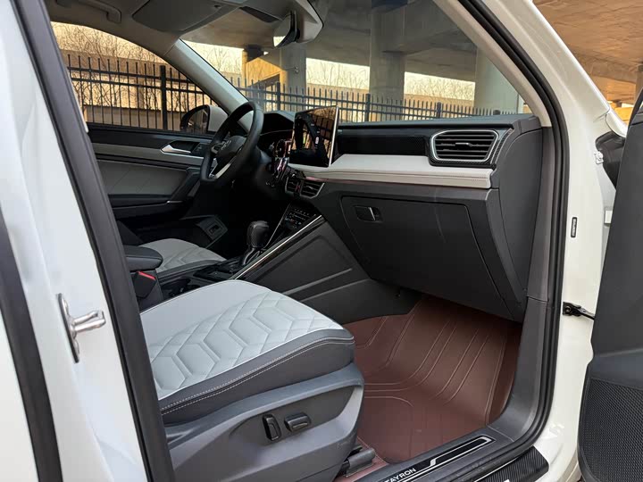 Фото 9 - Volkswagen Tayron