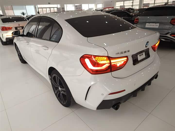 Фото 5 - BMW 1 Series