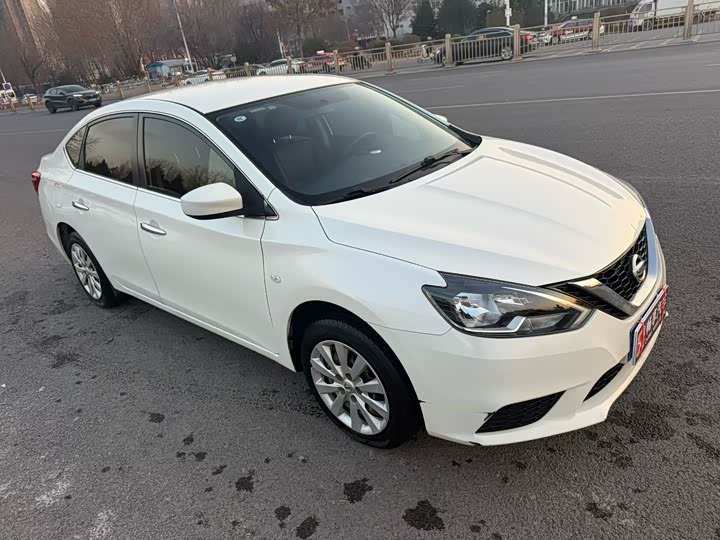 Фото 3 - Nissan Sylphy