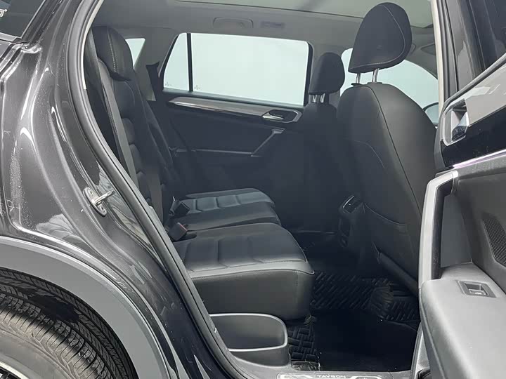 Фото 5 - Volkswagen Tayron