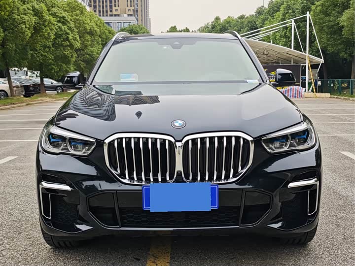 Фото 2 - BMW X5