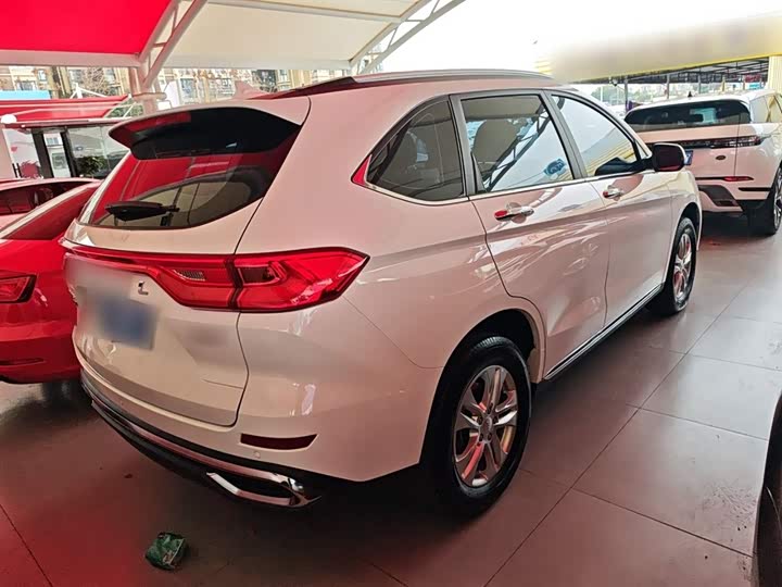 Фото 7 - Haval M6