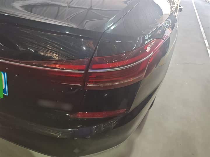 Фото 8 - Volkswagen Passat