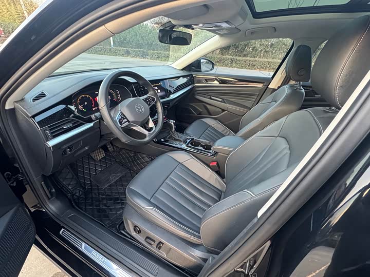 Фото 5 - Volkswagen Passat