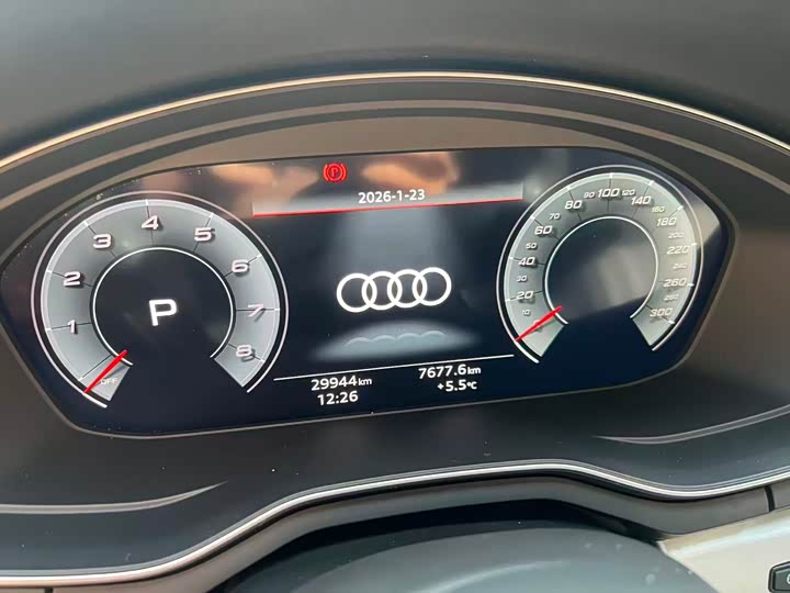 Фото 9 - Audi A4L