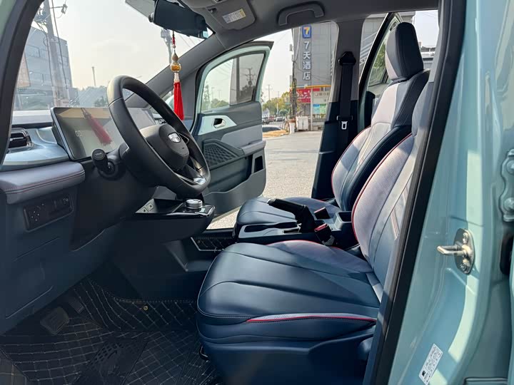 Фото 7 - Geely Geometry E Firefly