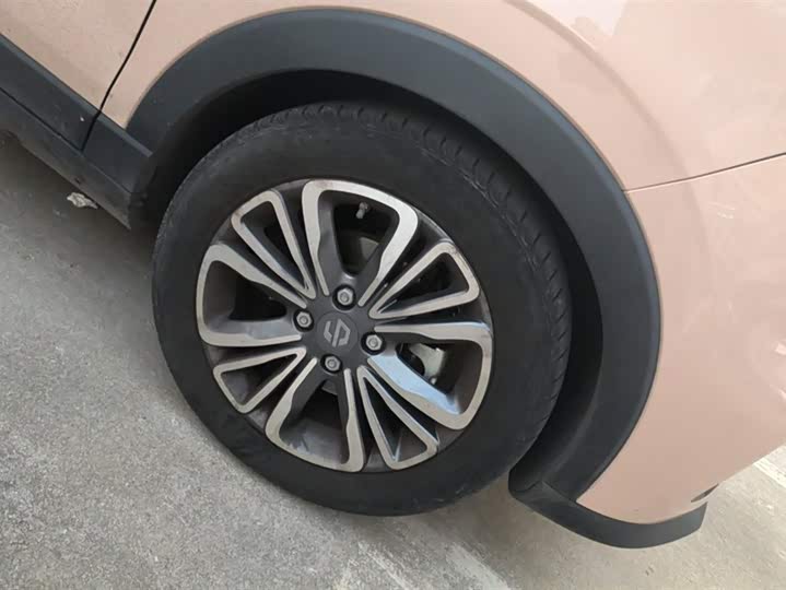 Фото 6 - Leapmotor T03