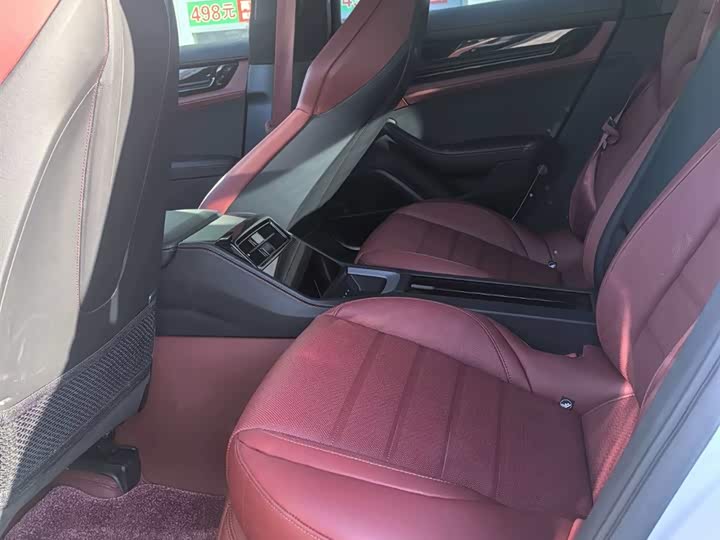 Фото 5 - Porsche Panamera