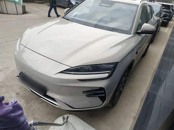 Фото 1 - BYD Song Plus Hybrid/EV