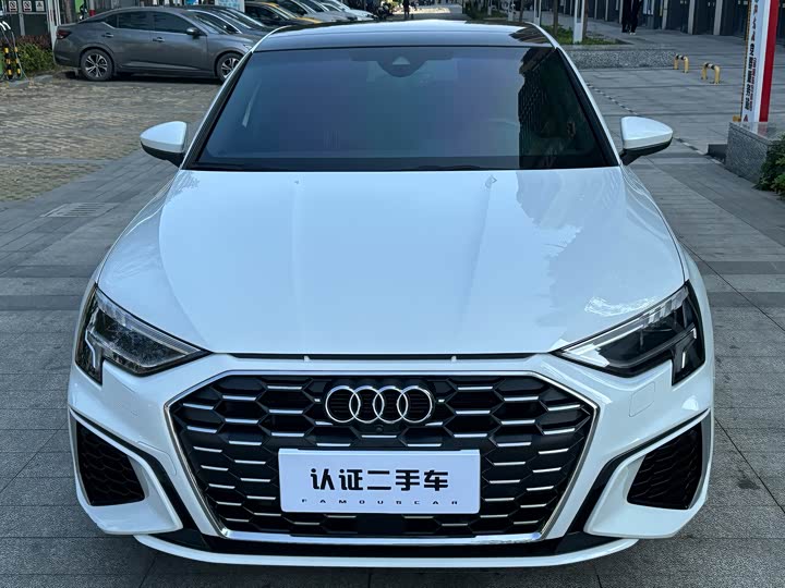 Фото 2 - Audi A3