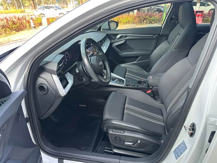 Фото 5 - Audi A3