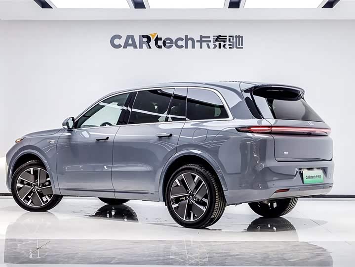 Фото 7 - LiXiang L8