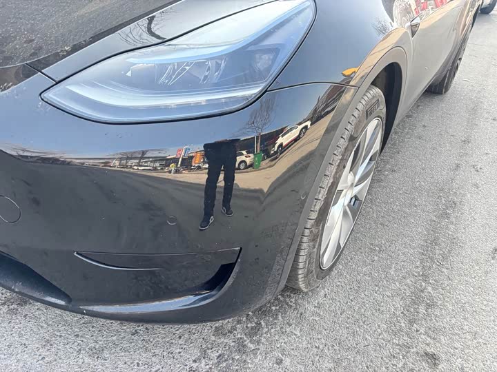 Фото 2 - Tesla Model Y