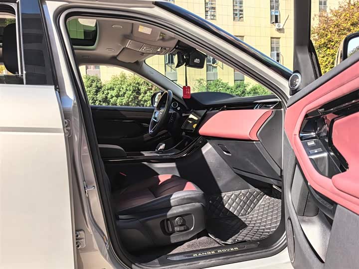 Фото 7 - Land Rover Range Rover Evoque L