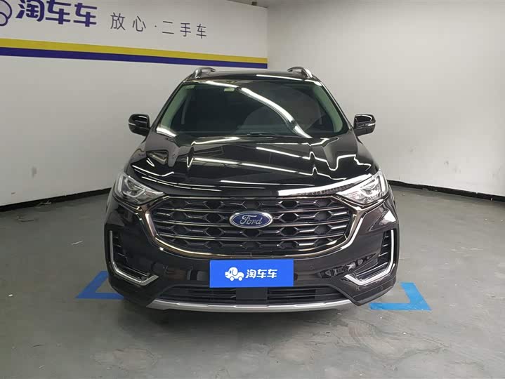 Фото 2 - Ford Edge