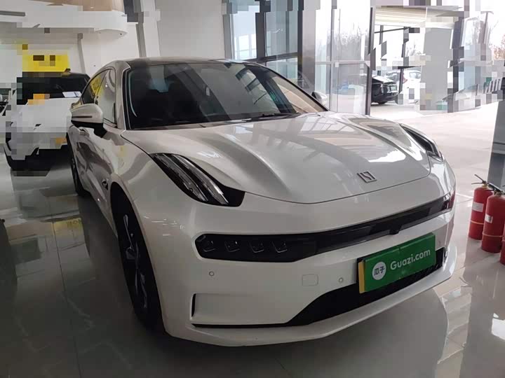 Фото 4 - Zeekr 001