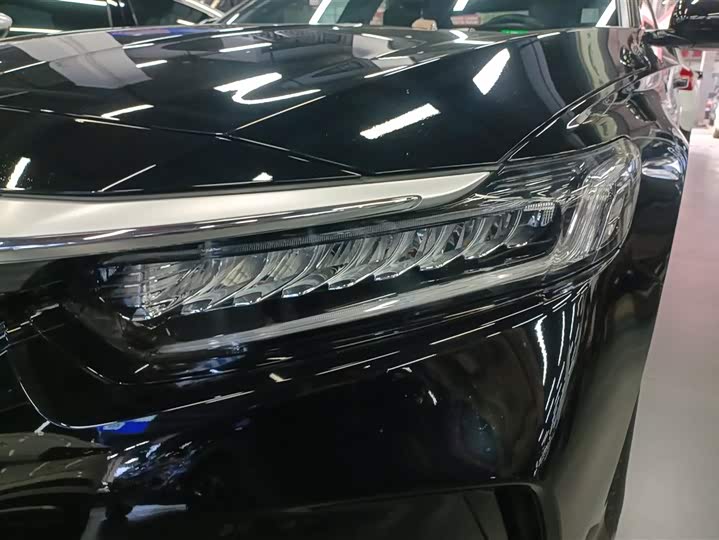 Фото 5 - Honda Inspire