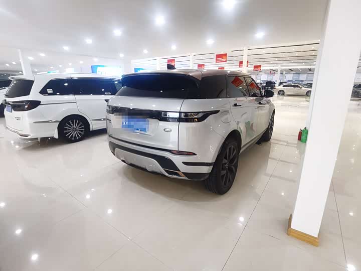 Фото 3 - Land Rover Range Rover Evoque L