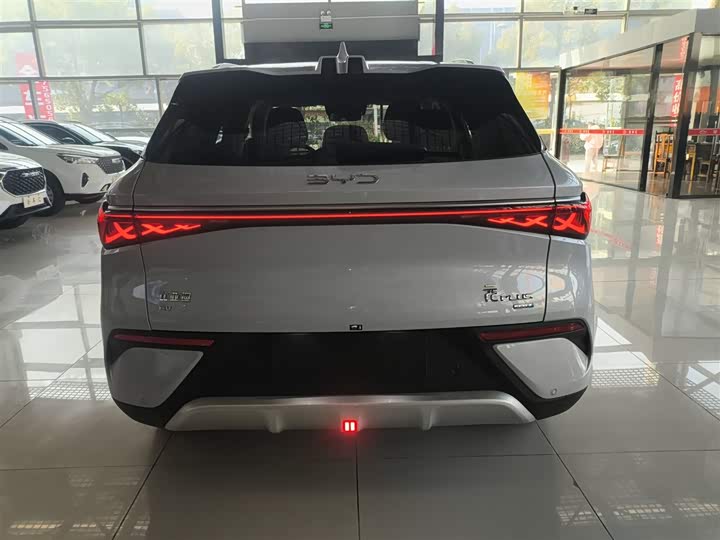 Фото 6 - BYD Yuan Plus