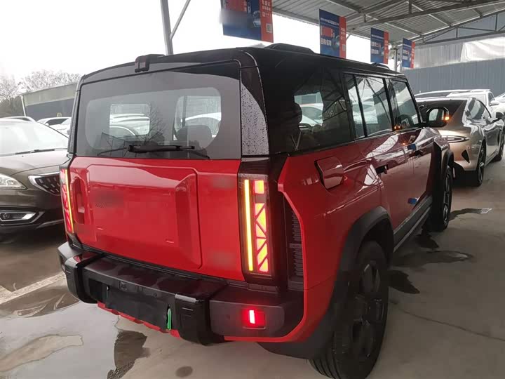 Фото 7 - Chery iCar 03T