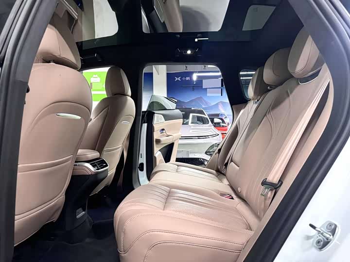 Фото 4 - XPeng G9