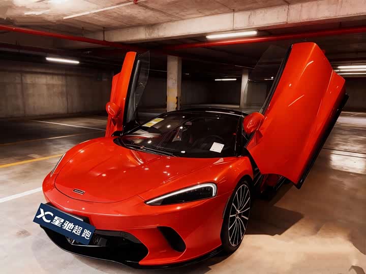 Фото 1 - McLaren GT