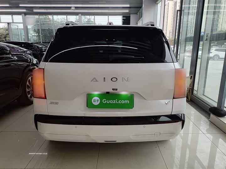 Фото 6 - GAC Aion V