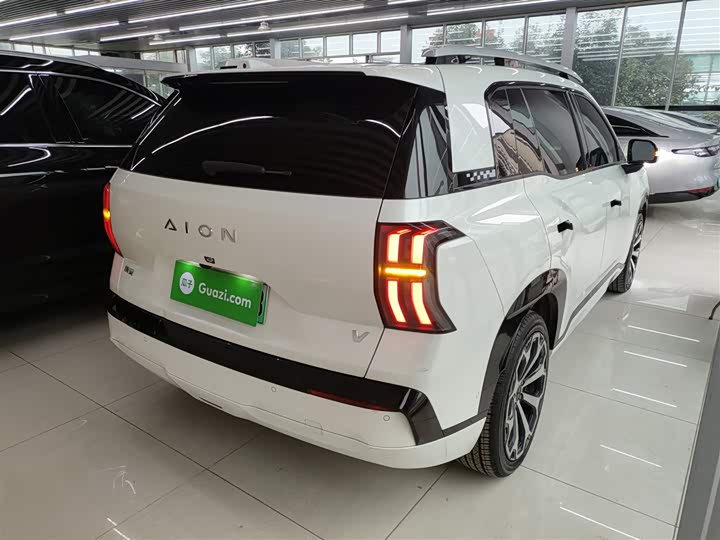 Фото 7 - GAC Aion V