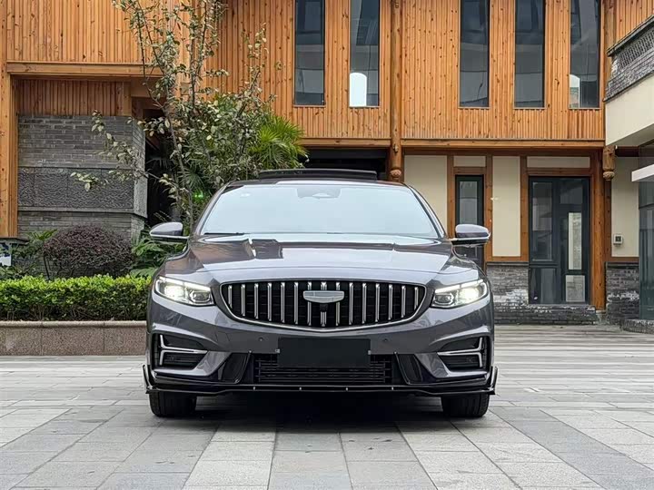 Фото 3 - Geely Preface