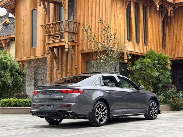 Фото 7 - Geely Preface