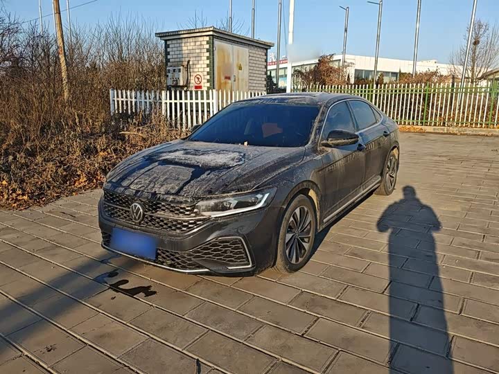 Фото 2 - Volkswagen Passat