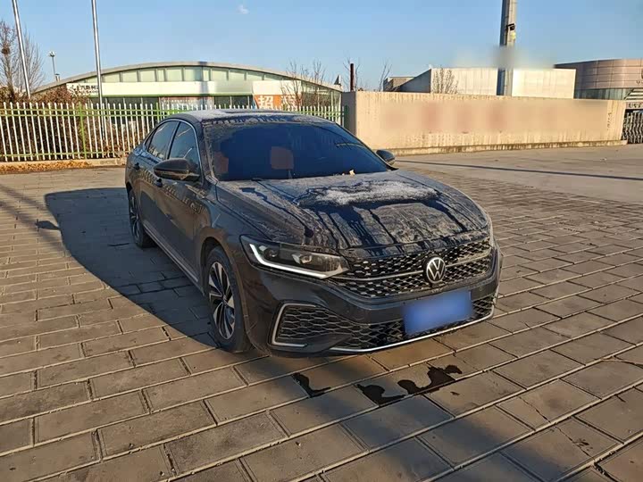 Фото 4 - Volkswagen Passat