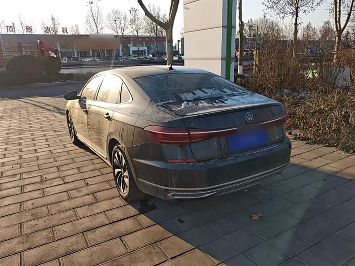 Фото 5 - Volkswagen Passat