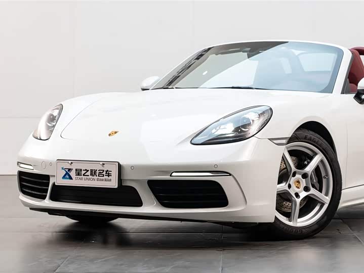 Фото 2 - Porsche 718